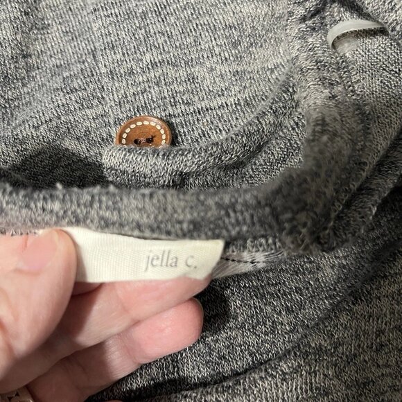 Jella C Pullover Tunic Top Wm M Gray Button And Plaid Detail - Picture 4 of 4